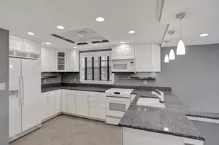 620 Tennis Club Dr, Fort Lauderdale, FL 33311 - Photo 7