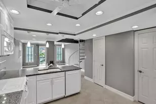 620 Tennis Club Dr, Fort Lauderdale, FL 33311 - Photo 9