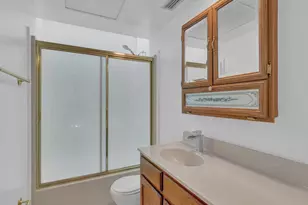 725 4th Ave SW, Vero Beach, FL 32962 - Photo 9