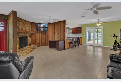 725 4th Avenue SW, Vero Beach, FL 32962 - Photo 3