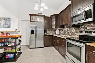 4383 Willow Pond Cir, West Palm Beach, FL 33417 - Photo 9