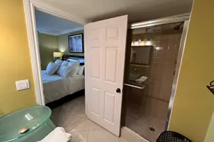 4550 NW 18th Ave, Deerfield Beach, FL 33064 - Photo 13