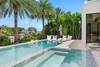 70 Isla Bahia Drive, Fort Lauderdale, FL 33316 - Photo 3