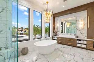 70 Isla Bahia Dr, Fort Lauderdale, FL 33316 - Photo 33