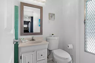 1418 NE 57th Pl, Fort Lauderdale, FL 33334 - Photo 23