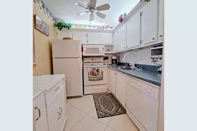 53 Northampton C, West Palm Beach, FL 33417 - Photo 7