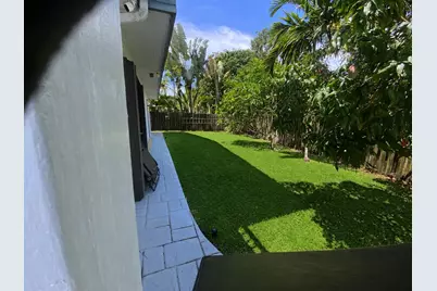621 SW 101st Avenue, Plantation, FL 33324 - Photo 5