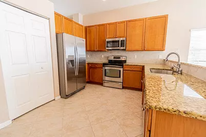 11500 SW Glengarry Court, Port Saint Lucie, FL 34987 - Photo 7