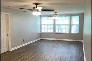 1605 Palm Beach Trace Dr, Royal Palm Beach, FL 33411 - Photo 3
