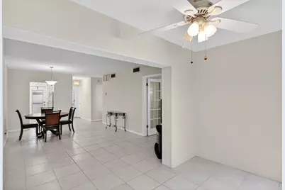 2115 NE 42nd Court #109n, Lighthouse Point, FL 33064 - Photo 15