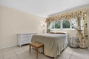 2115 NE 42nd Ct, Lighthouse Point, FL 33064 - Photo 19