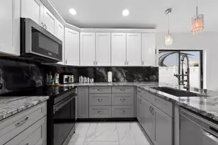 11423 Whisper Sound Dr, Boca Raton, FL 33428 - Photo 23