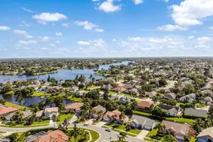 1256 Lake Breeze Dr, Wellington, FL 33414 - Photo 3