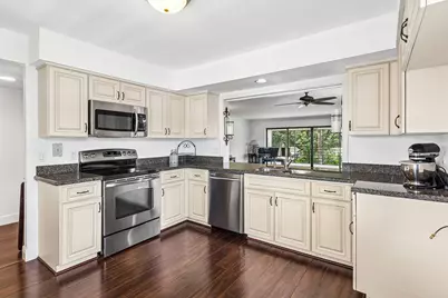 6462 Aspen Glen Circle, Boynton Beach, FL 33437 - Photo 5