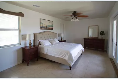 915 N E Street, Lake Worth Beach, FL 33460 - Photo 5