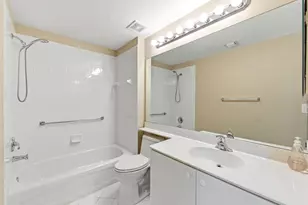 7765 Yardley Dr, Tamarac, FL 33321 - Photo 21