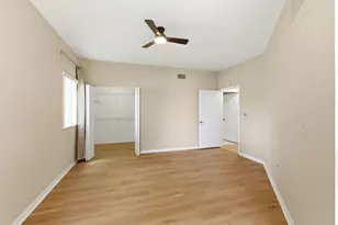 7765 Yardley Dr, Tamarac, FL 33321 - Photo 15