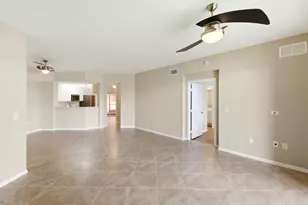 7765 Yardley Dr, Tamarac, FL 33321 - Photo 31
