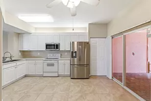 7765 Yardley Dr, Tamarac, FL 33321 - Photo 3