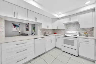 3909 N Ocean Boulevard #113, Fort Lauderdale, FL 33308 - Photo 3