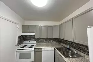 2180 NE 67th St, Fort Lauderdale, FL 33308 - Photo 7