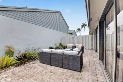 1315 NW 25th Lane, Delray Beach, FL 33445 - Photo 37