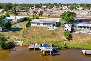 683 SE Harborview Dr, Port Saint Lucie, FL 34983 - Photo 53