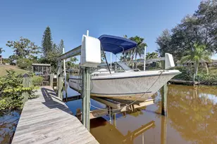 683 SE Harborview Dr, Port Saint Lucie, FL 34983 - Photo 47