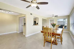683 SE Harborview Dr, Port Saint Lucie, FL 34983 - Photo 11