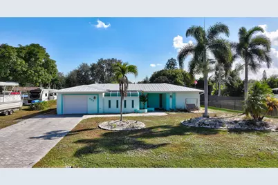 683 SE Harborview Drive, Port Saint Lucie, FL 34983 - Photo 35