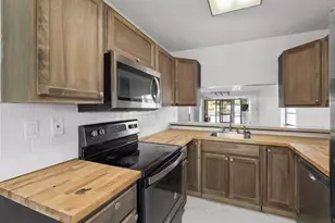 9740 W McNab Rd, Tamarac, FL 33321 - Photo 9