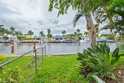 2701 NE 1st Street #201, Pompano Beach, FL 33062 - Photo 13