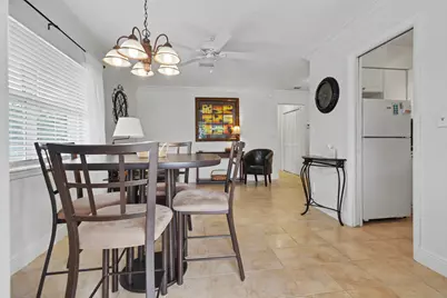 2701 NE 1st Street #201, Pompano Beach, FL 33062 - Photo 1