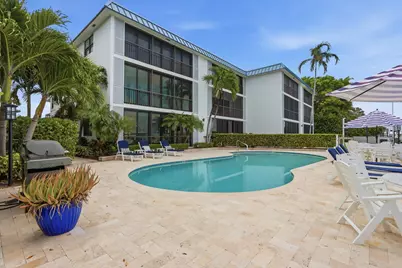 220 Lake Drive #206, Palm Beach Shores, FL 33404 - Photo 29