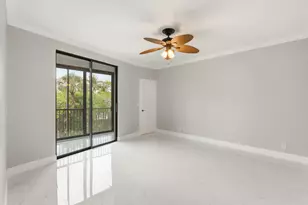 220 Lake Dr, Palm Beach Shores, FL 33404 - Photo 17