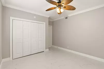 220 Lake Drive #206, Palm Beach Shores, FL 33404 - Photo 21
