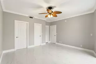 220 Lake Dr, Palm Beach Shores, FL 33404 - Photo 19