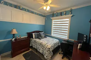 9386 Madewood Ct, Royal Palm Beach, FL 33411 - Photo 9