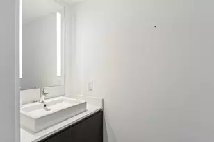 1451 Brickell Ave, Miami, FL 33131 - Photo 23