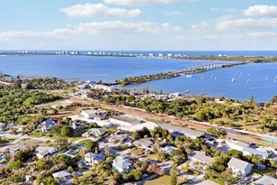 3392 NE Skyline Dr, Jensen Beach, FL 34957 - Photo 47