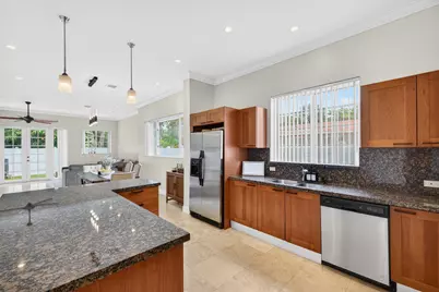 825 SW 12th Street, Fort Lauderdale, FL 33315 - Photo 9