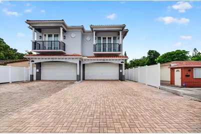 825 SW 12th Street, Fort Lauderdale, FL 33315 - Photo 1