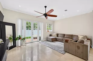 825 SW 12th St, Fort Lauderdale, FL 33315 - Photo 11