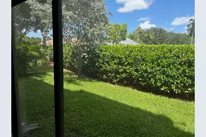 1622 Cypress Pointe Drive #4-11, Coral Springs, FL 33071 - Photo 9