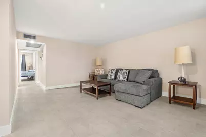 168 Farnham, Deerfield Beach, FL 33442 - Photo 7