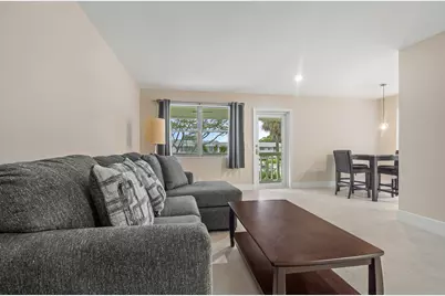 168 Farnham, Deerfield Beach, FL 33442 - Photo 5
