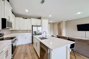 6006 Cassia Dr, Fort Pierce, FL 34982 - Photo 13