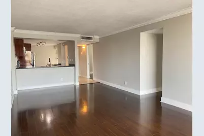 9 Royal Palm Way #403, Boca Raton, FL 33432 - Photo 3