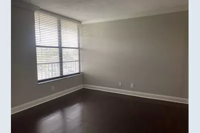 9 Royal Palm Way #403, Boca Raton, FL 33432 - Photo 27