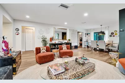 10544 NW 4th Street, Plantation, FL 33324 - Photo 7